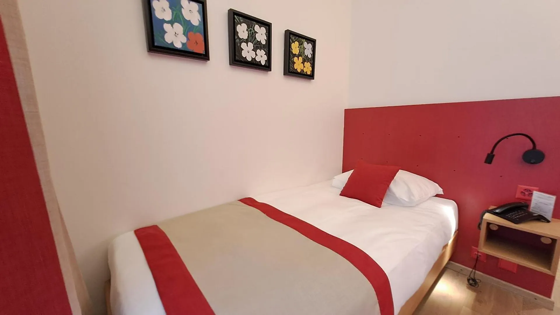 Hotel International & Terminus Cenevre 3*,  İsviçre