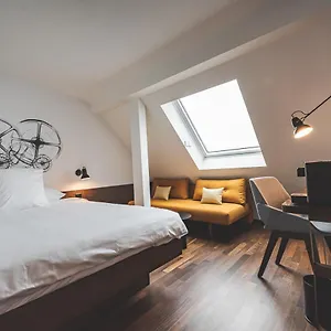 Hotell Bernina, Geneve